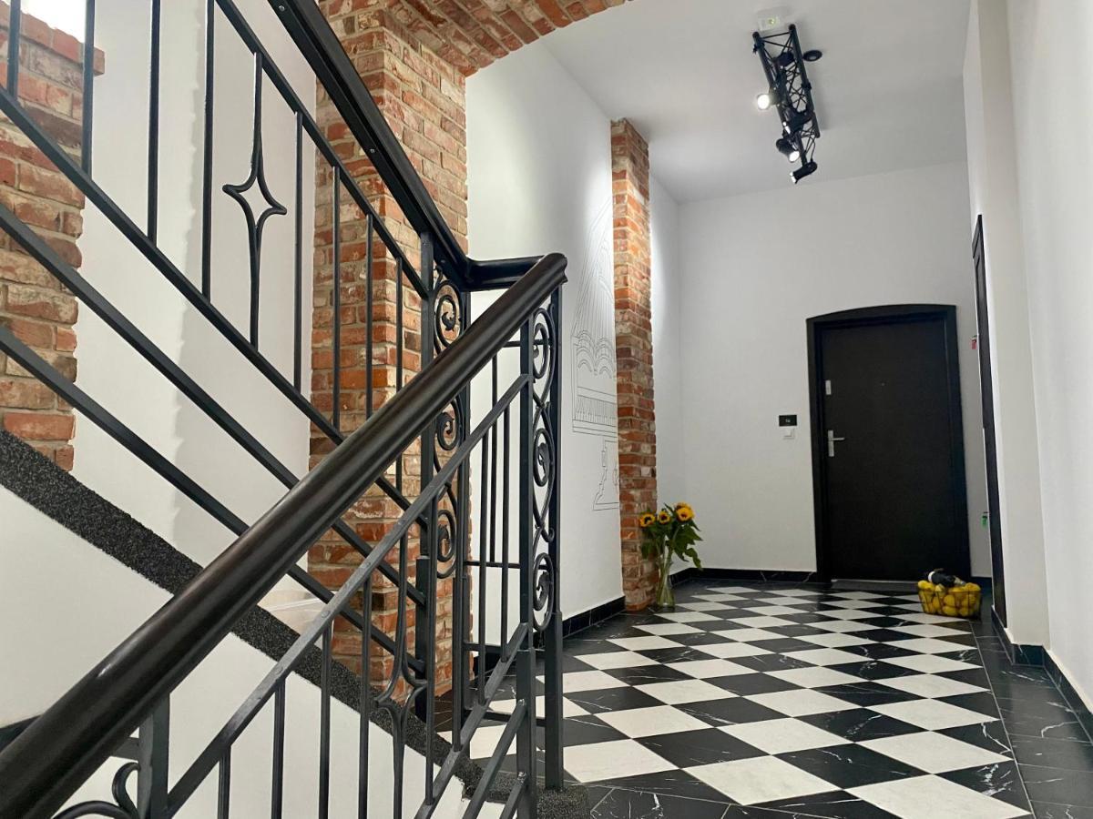 Apartamenty Lemon Pepper イェレニャ・グーラ エクステリア 写真