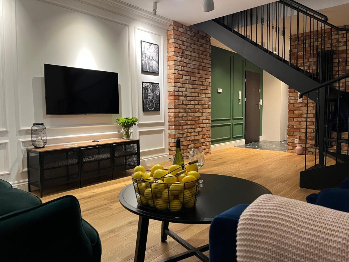 Apartamenty Lemon Pepper イェレニャ・グーラ エクステリア 写真